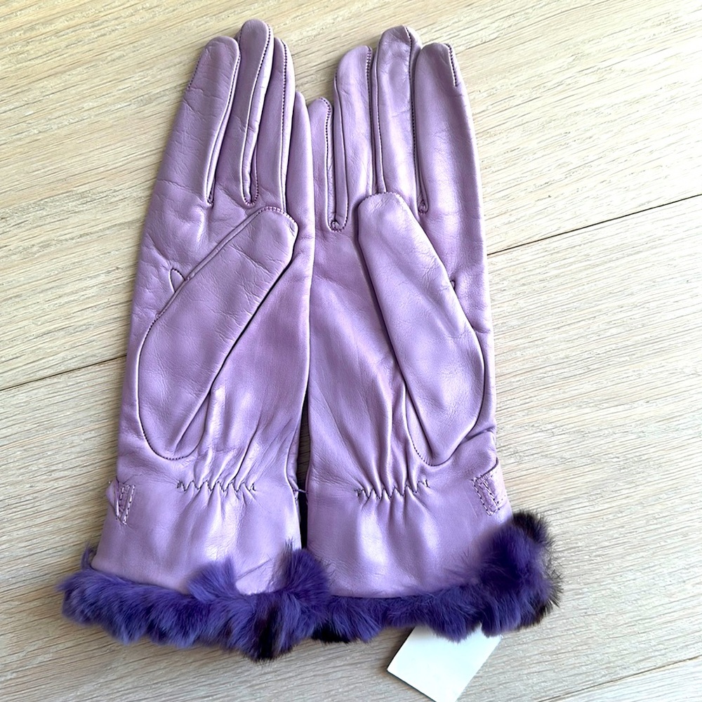 Sermoneta purple gloves brand new with barcode and natural fur cashmere lining